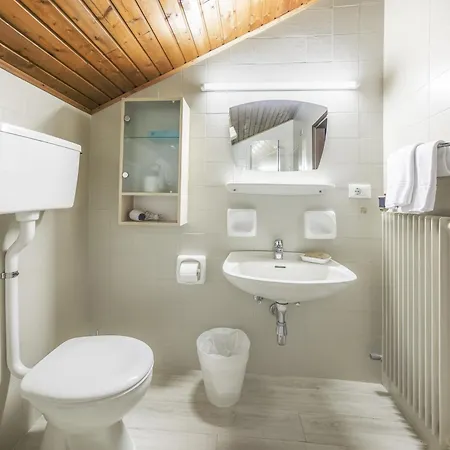 Cesa Panaval Aparthotel 2*