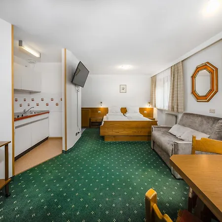 Aparthotel Cesa Panaval Santa Cristina Val Gardena